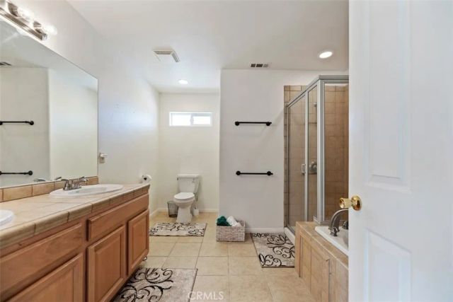 879 Spruce, Sugarloaf, CA 92386