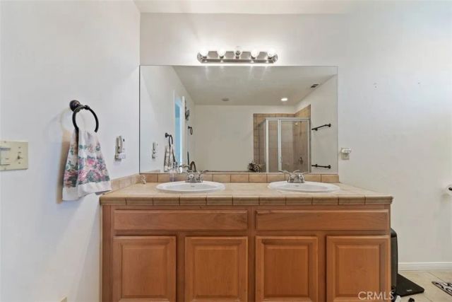 879 Spruce, Sugarloaf, CA 92386