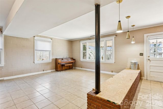 110 Hillcrest Drive, Belmont, NC 28012