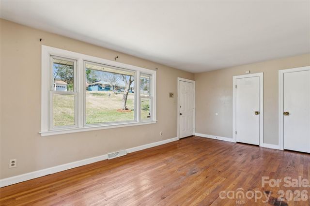 110 Hillcrest Drive, Belmont, NC 28012