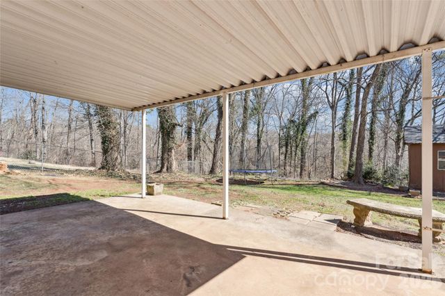 110 Hillcrest Drive, Belmont, NC 28012