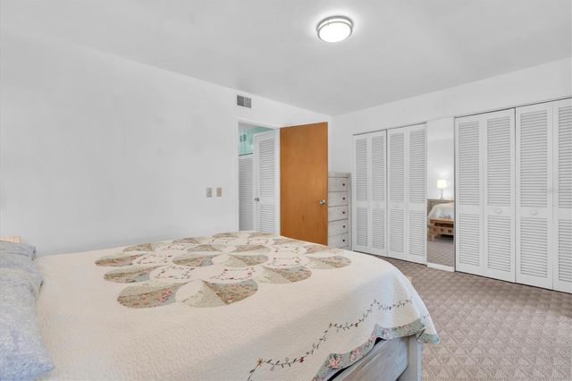 1900 59TH AVENUE N 212, St Petersburg, FL 33714