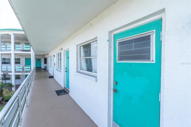 1900 59TH AVENUE N 212, St Petersburg, FL 33714