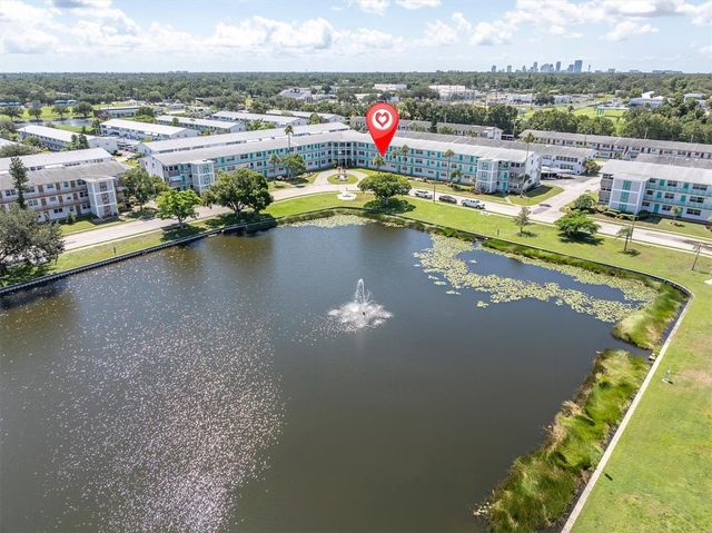 1900 59TH AVENUE N 212, St Petersburg, FL 33714