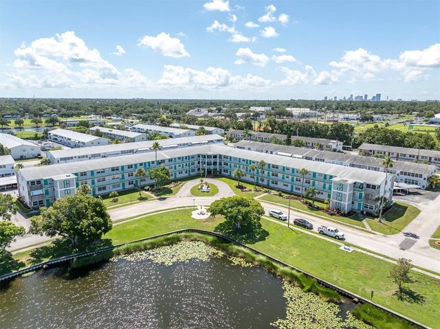 1900 59TH AVENUE N 212, St Petersburg, FL 33714