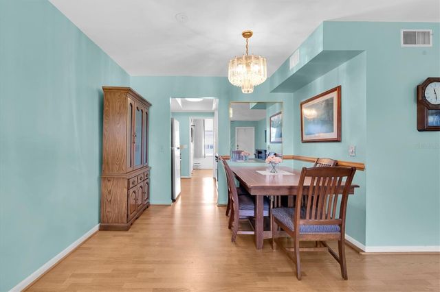 1900 59TH AVENUE N 212, St Petersburg, FL 33714
