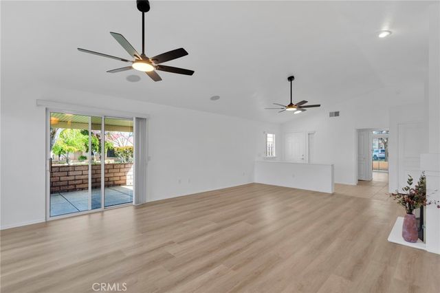 11594 Mountain Meadow Drive, Apple Valley, CA 92308