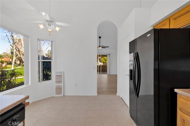 11594 Mountain Meadow Drive, Apple Valley, CA 92308