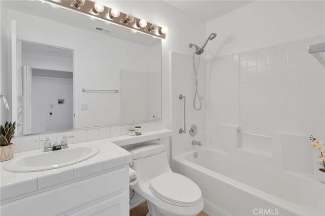 11594 Mountain Meadow Drive, Apple Valley, CA 92308