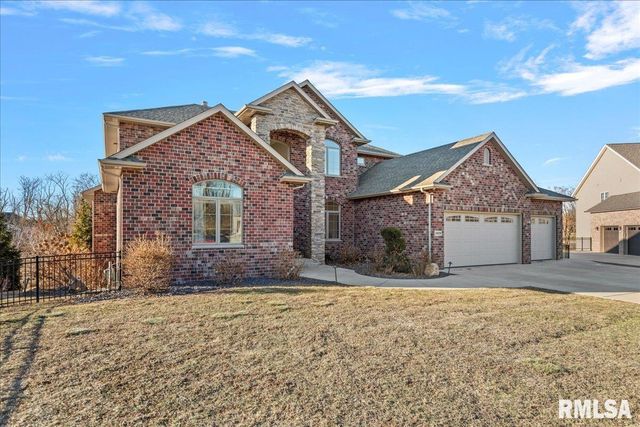 1909 FIELDSTONE Court, Chatham, IL 62629