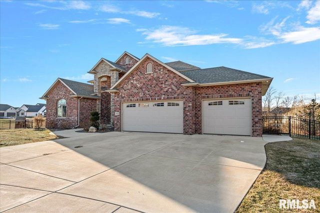 1909 FIELDSTONE Court, Chatham, IL 62629