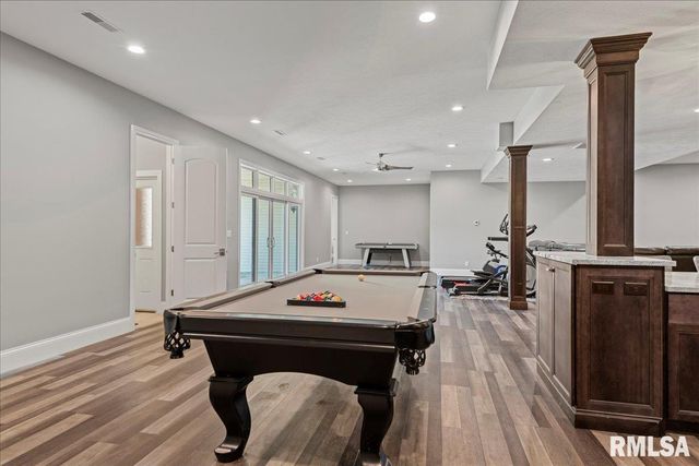 1909 FIELDSTONE Court, Chatham, IL 62629