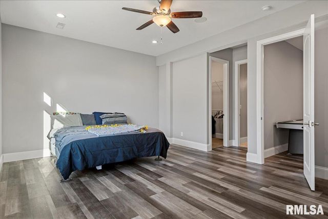 1909 FIELDSTONE Court, Chatham, IL 62629