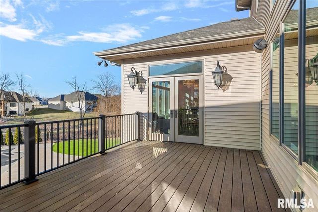 1909 FIELDSTONE Court, Chatham, IL 62629