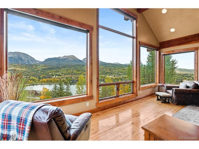 85 Pheasant Tail Ln, Silverthorne, CO 80498