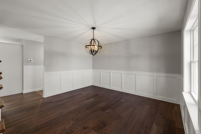 961 Wood St, Fall River, MA 02721