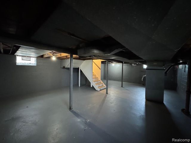 19395 Fairport Street, Detroit, MI 48205