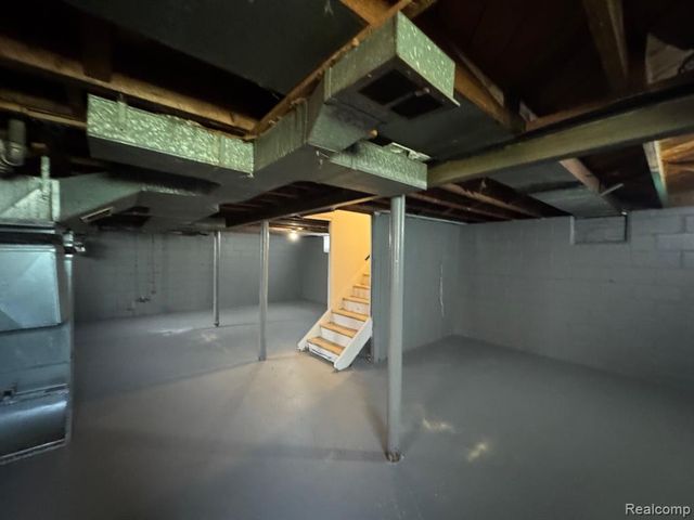 19395 Fairport Street, Detroit, MI 48205