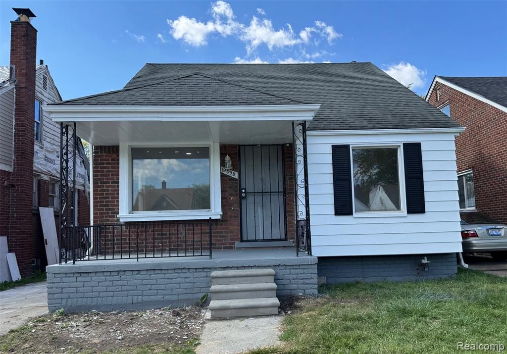 19395 Fairport Street, Detroit, MI 48205