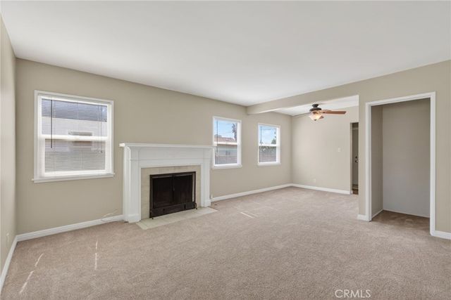 6845 Barcelona Way, Riverside, CA 92504