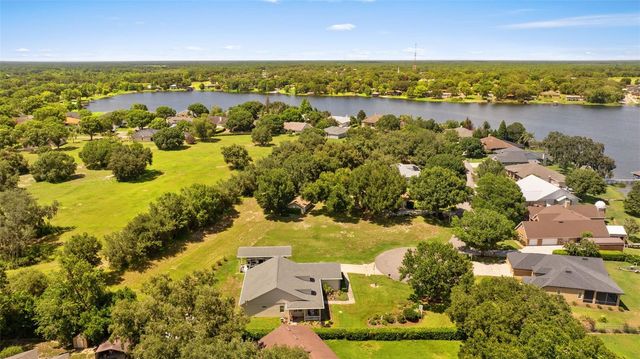 109 BAYBERRY DRIVE, Polk City, FL 33868