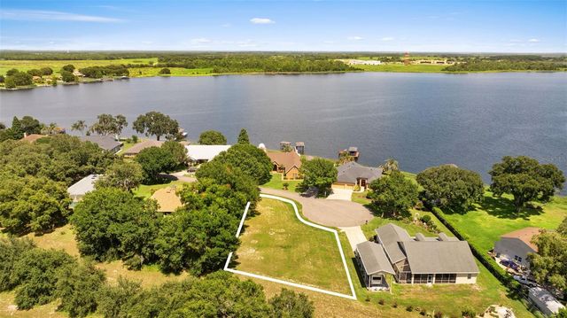 109 BAYBERRY DRIVE, Polk City, FL 33868