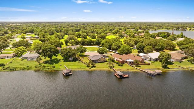 109 BAYBERRY DRIVE, Polk City, FL 33868