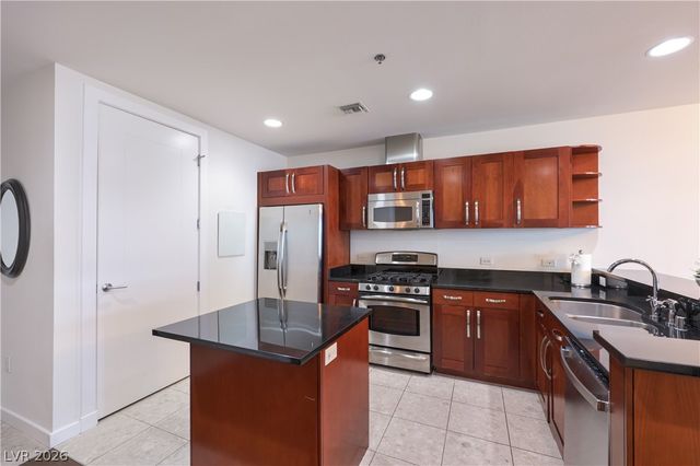 4525 East Dean Martin Drive 2911, Las Vegas, NV 89103