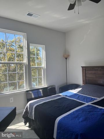 7977 INDEPENDENCE DR, Spotsylvania, VA 22553