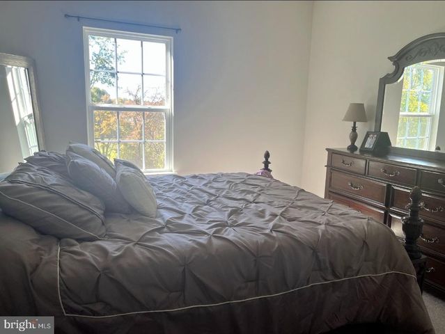 7977 INDEPENDENCE DR, Spotsylvania, VA 22553