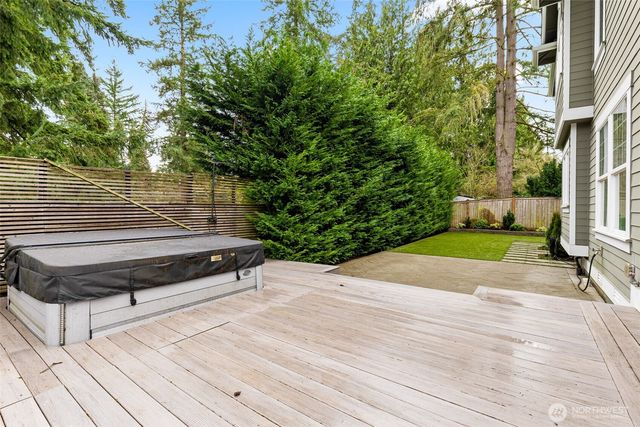 1416 105th Avenue SE, Bellevue, WA 98004