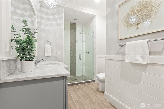 1416 105th Avenue SE, Bellevue, WA 98004