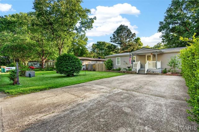 6184 Wood Hollow Drive, House Springs, MO 63051