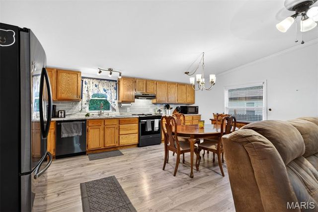6184 Wood Hollow Drive, House Springs, MO 63051