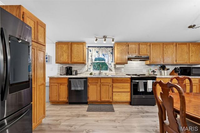 6184 Wood Hollow Drive, House Springs, MO 63051