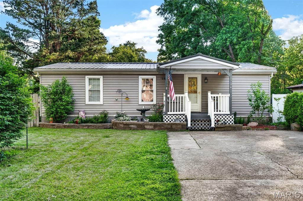 6184 Wood Hollow Drive, House Springs, MO 63051