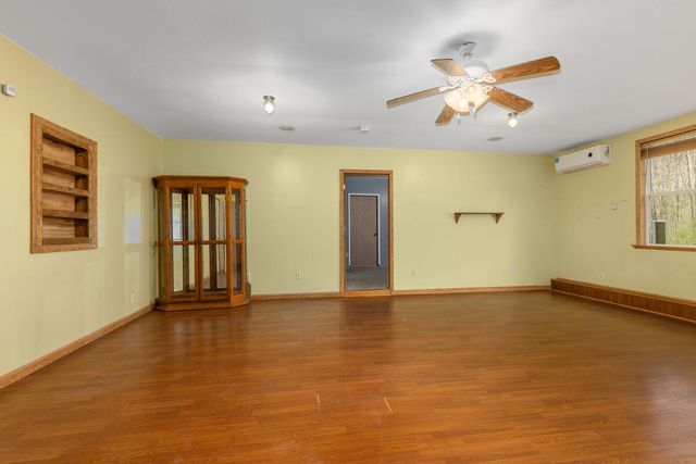 11718 Federal Road, Morley, MI 49336