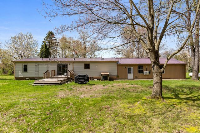 11718 Federal Road, Morley, MI 49336