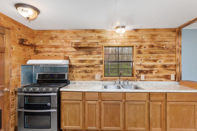 11718 Federal Road, Morley, MI 49336