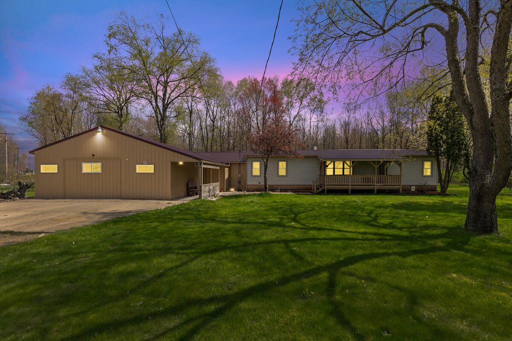 11718 Federal Road, Morley, MI 49336