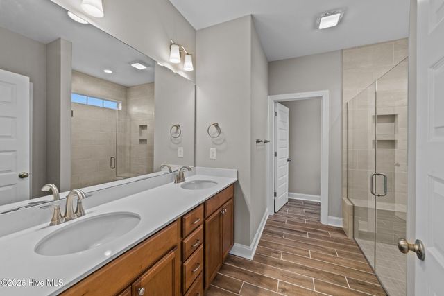 1713 Dew Meadow Drive, Winterville, NC 28590