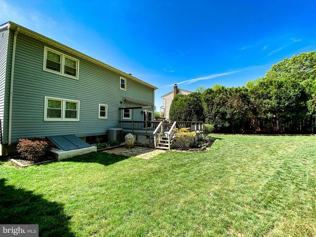 13210 NICKLESON DR, Woodbridge, VA 22193