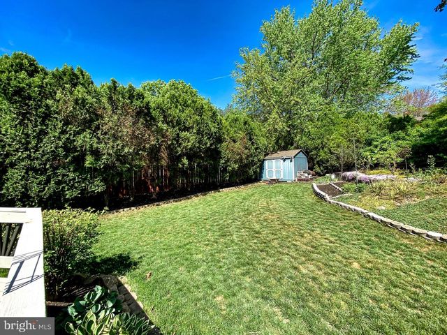 13210 NICKLESON DR, Woodbridge, VA 22193