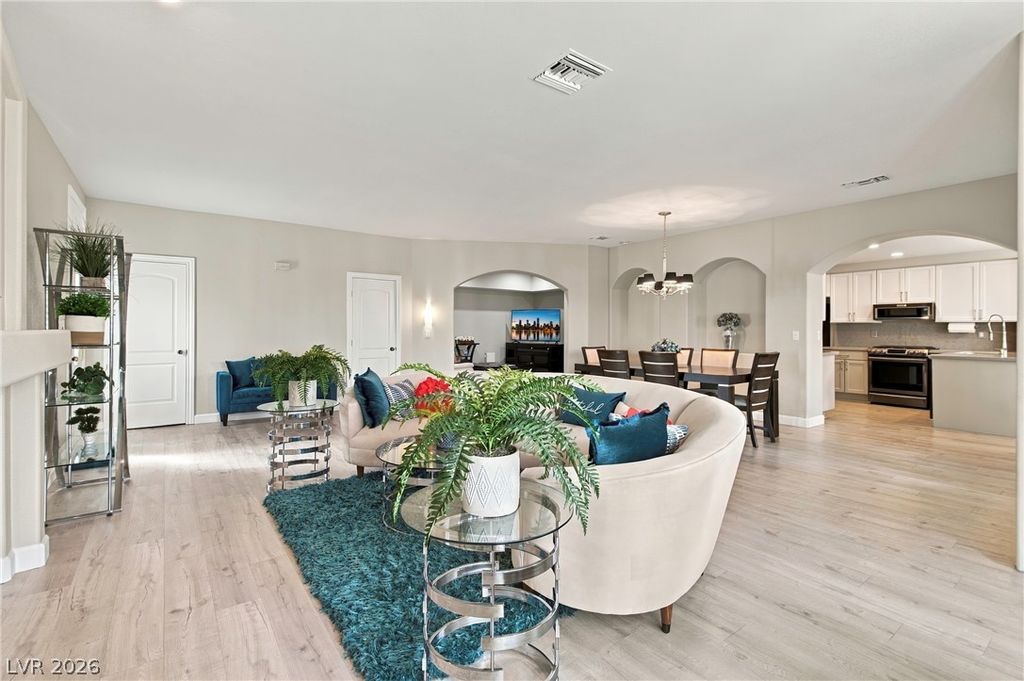 5404 Harmony Green Drive 101, Las Vegas, NV 89149 — photo 3