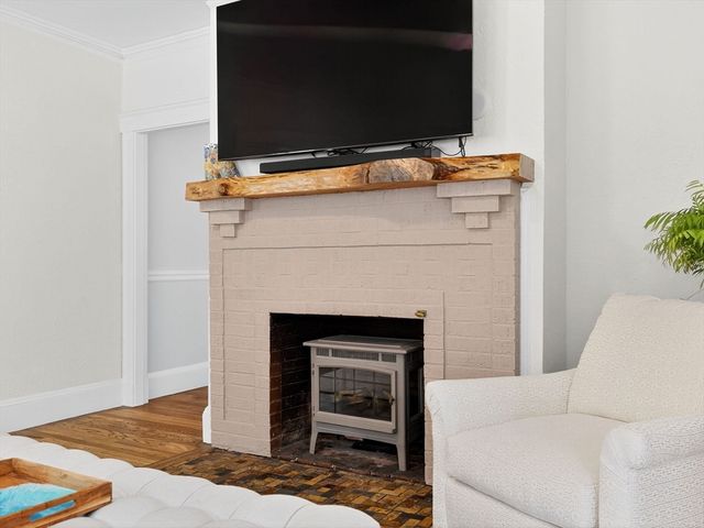 514 Lowell Avenue 514, Newton, MA 02460