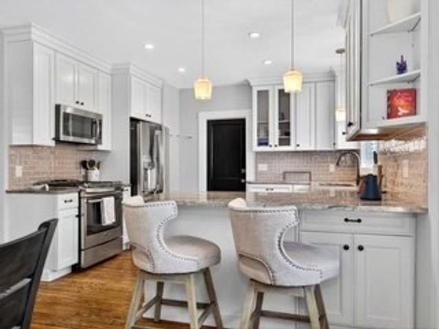 514 Lowell Avenue 514, Newton, MA 02460