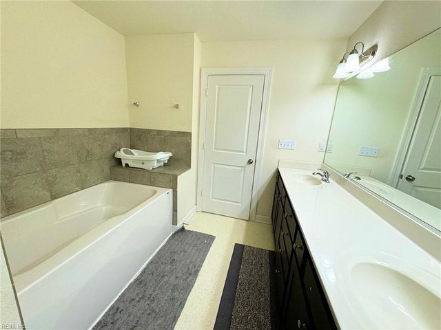 429 Abelia WAY, Chesapeake, VA 23322