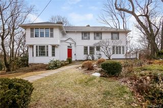 50 Greenacres Avenue, Scarsdale, NY 10583