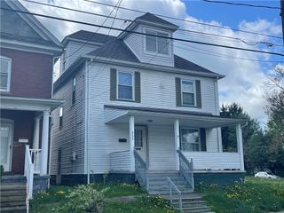 606 Chestnut St, New Castle, PA 16101