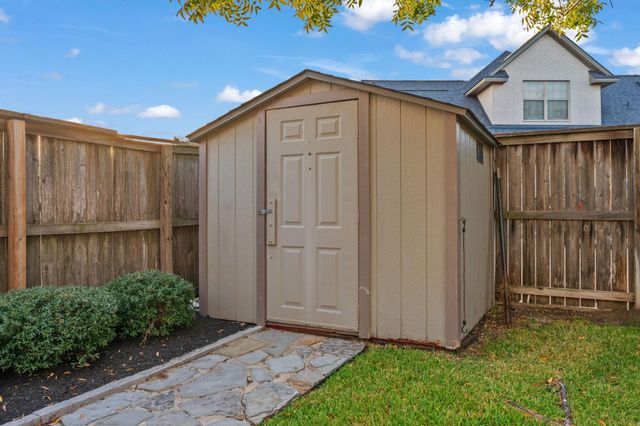 3803 Park Meadow Lane, Bryan, TX 77802